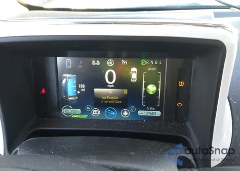 2015 Chevrolet Volt из США, поврежденный, VIN 1G1RD6E49FU142352